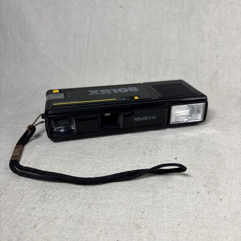 Vintage Keystone XR108 Everflash Pocket Camera Untested With Strap